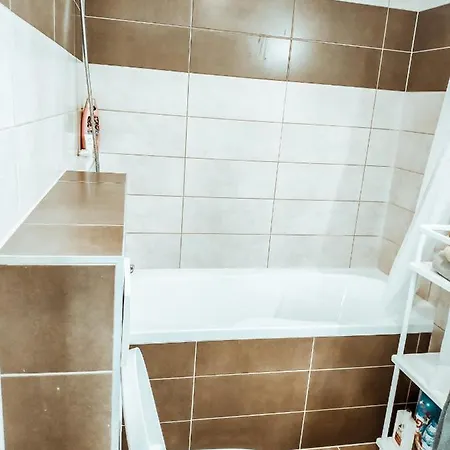 Apartmán All Cozy For You, Terrace, Free Parking Hostivice